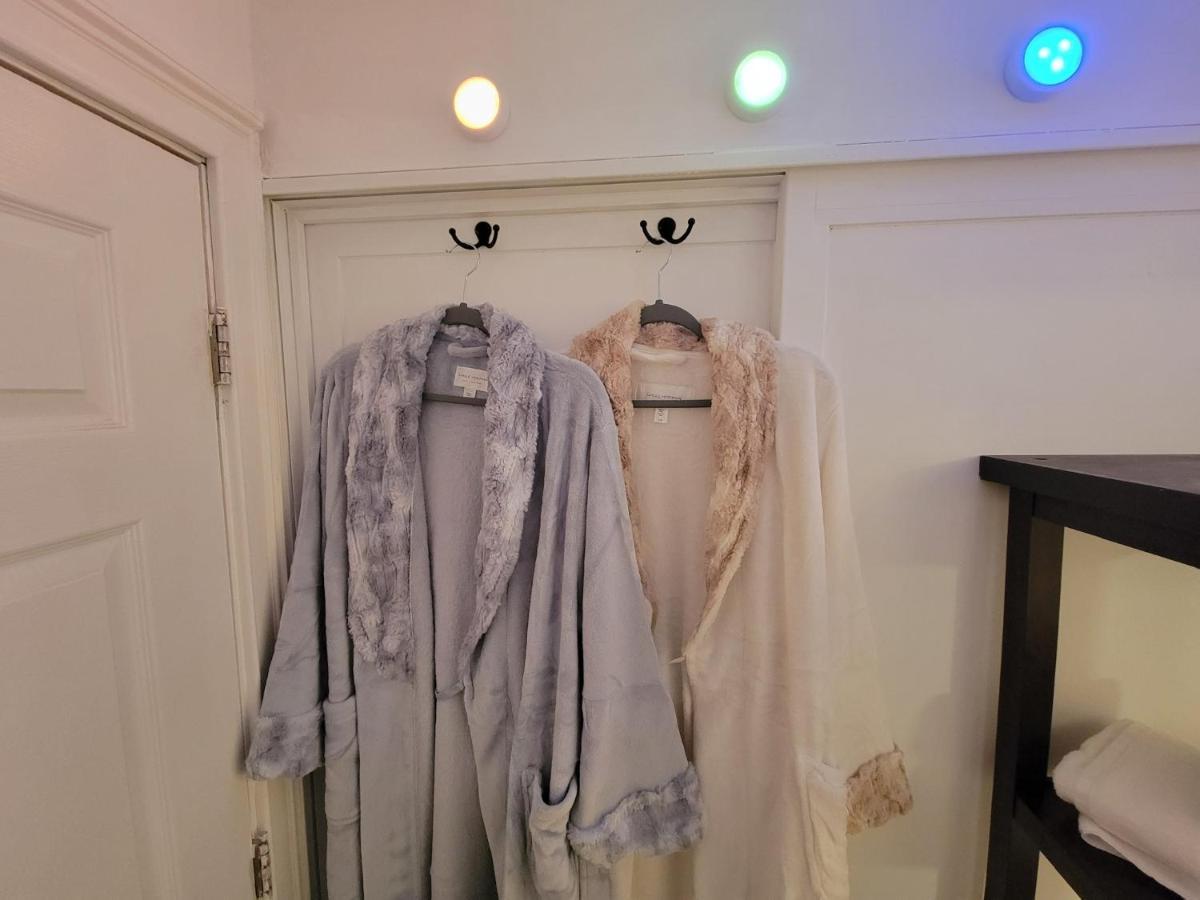 Comfy And Chic Boston Apartment! Free Parking Extérieur photo